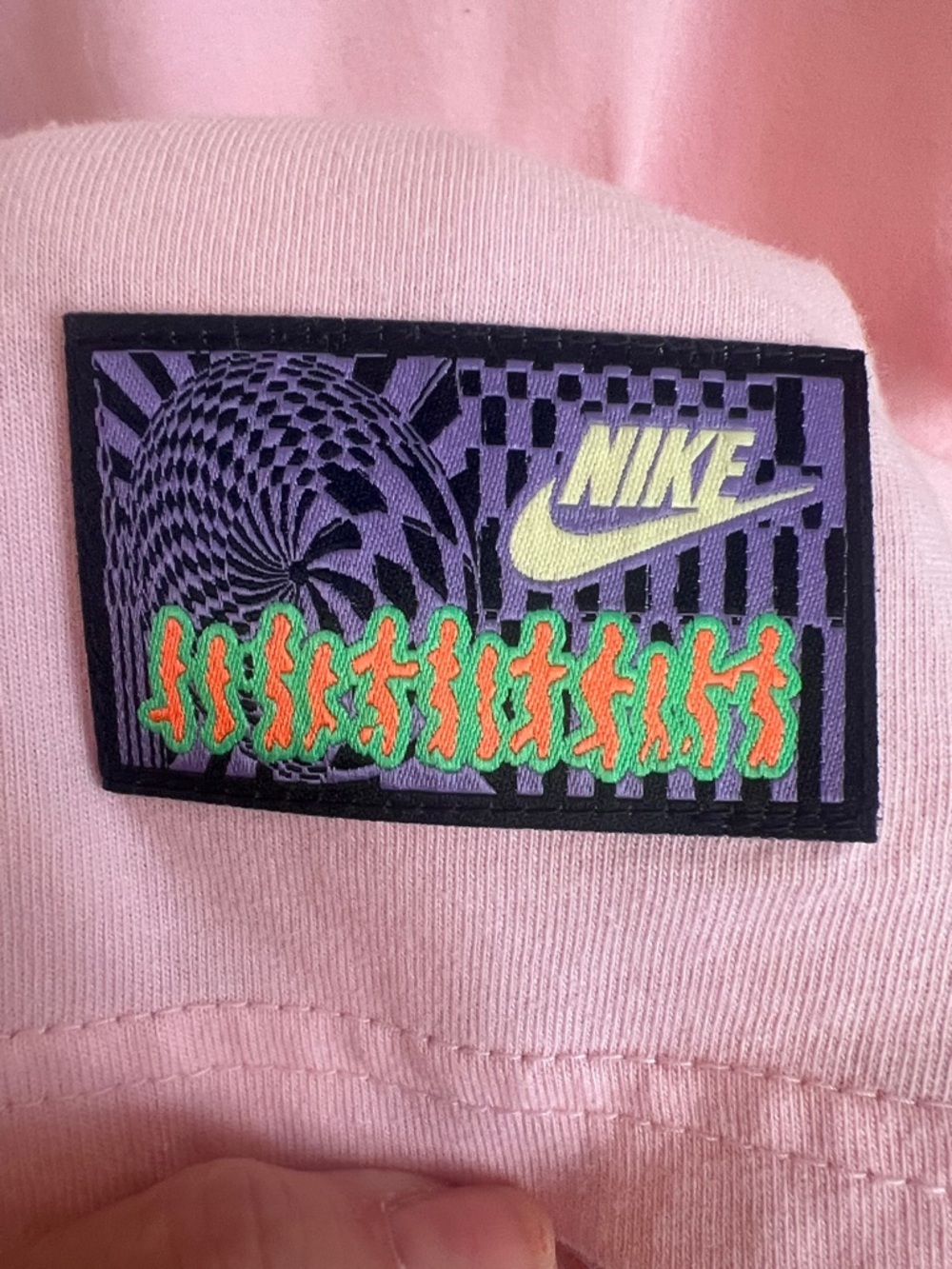 Nike Behind Graffiti T-Shirt 'Pink' Men’s Small Loose Fit Graphic Tee - Picture 2 of 8
